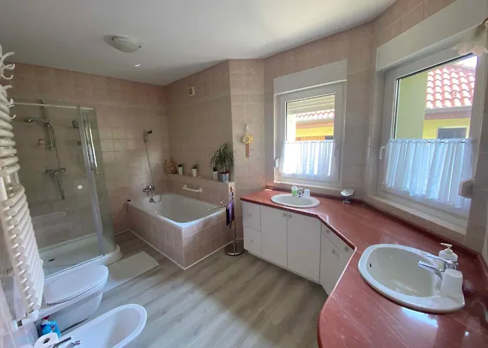 Ferienhaus In 35154 *